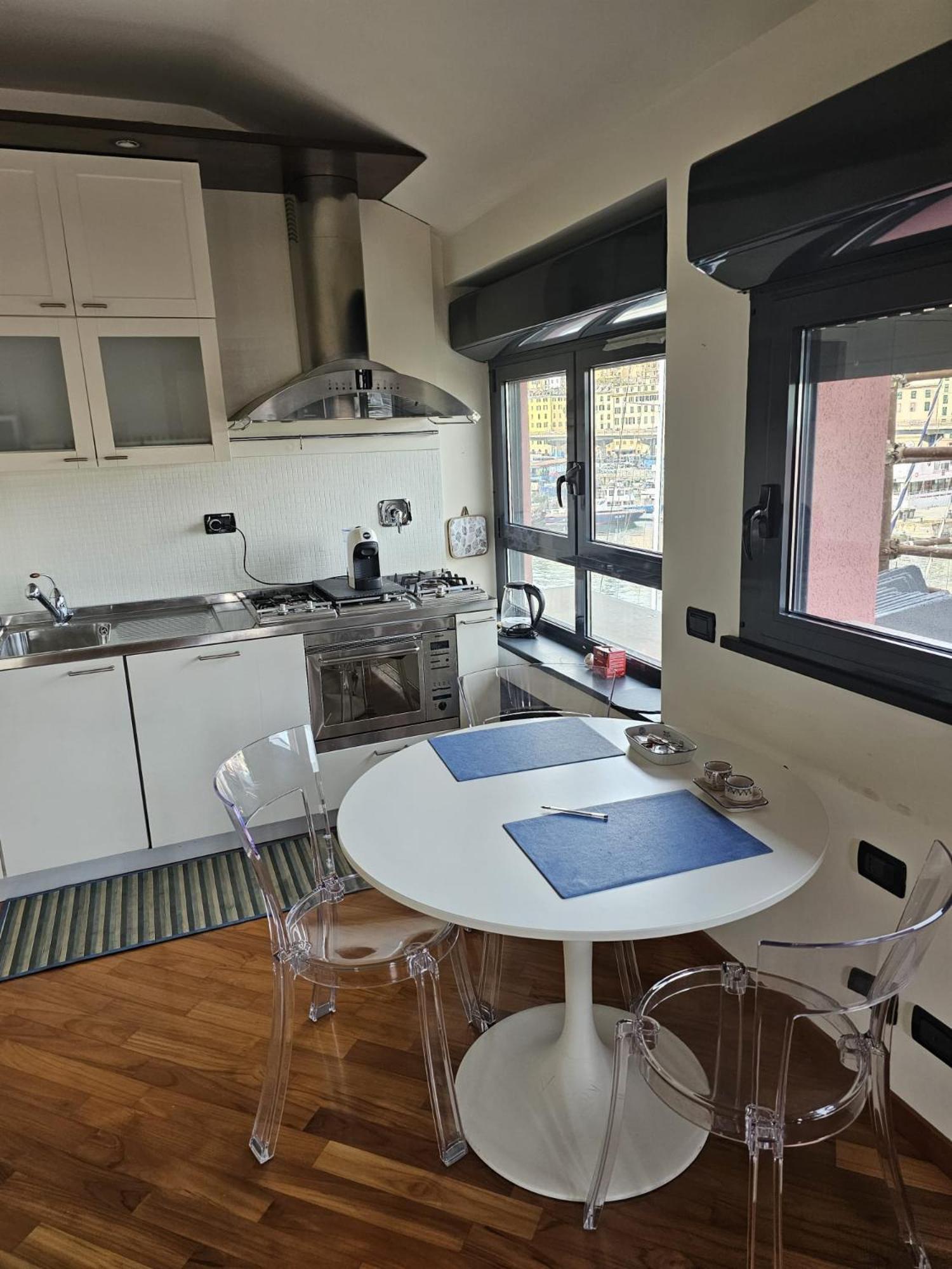 Acquarium Dream Apartment Kate Генуя Экстерьер фото